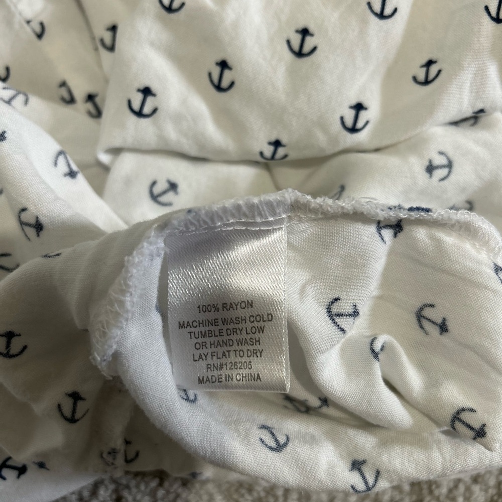 Just Living Nautical Anchor button down Shirt - White and Navy size M - Picture 10 of 10